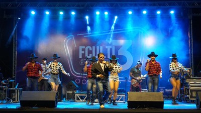 Fculti Verão traz várias atrações e movimenta economia criativa de Itaguaí