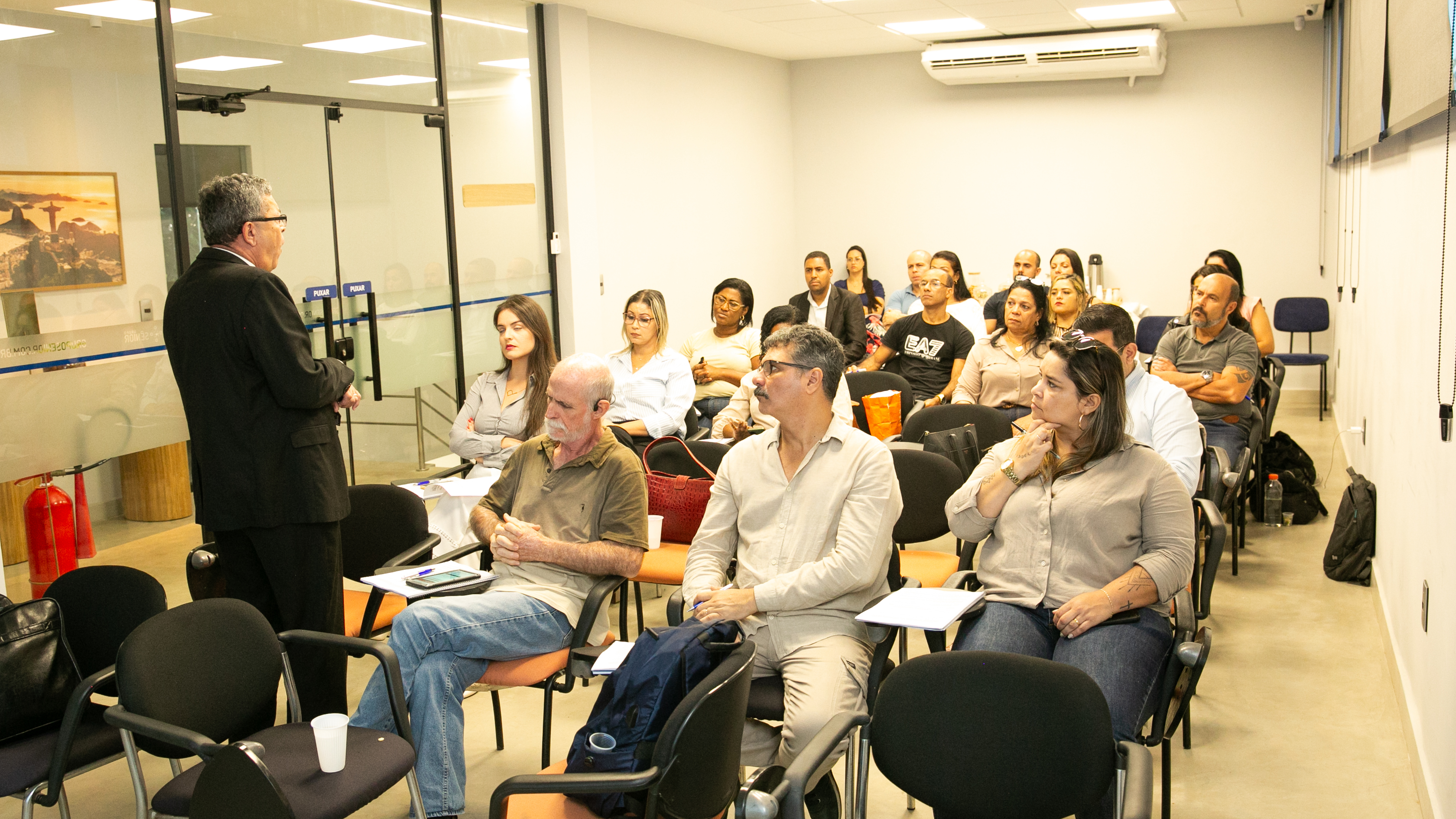 Servidores de Itaguaí participam de qualificação para compreender novas regras de tributação: transição suave para novo modelo faz parte do planejamento (Foto: Rui Okada/Comunicação PMI)